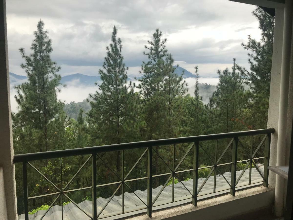 Bukit Tinggi Berjaya Hill Homestay Bagian luar foto